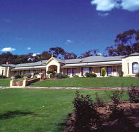 Brice Hill Country Lodge - Whitsundays Accommodation