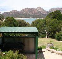 Coles Bay Waterfronters - Whitsundays Accommodation