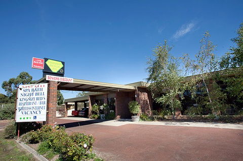 Statesman Motor Inn - Whitsundays Accommodation 0