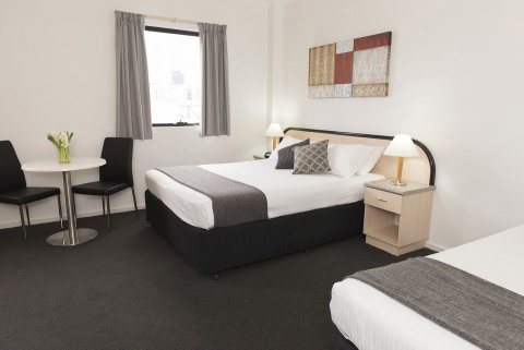 Adelaide Riviera Hotel - Whitsundays Accommodation 1