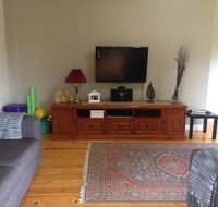 Clove Hitch Holiday House - Whitsundays Accommodation