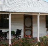 Davidson Cottage on Petticoat Lane - Whitsundays Accommodation