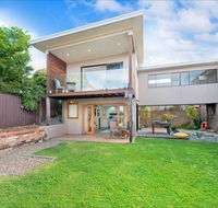 Akama Vista - Couple's retreat - Whitsundays Accommodation