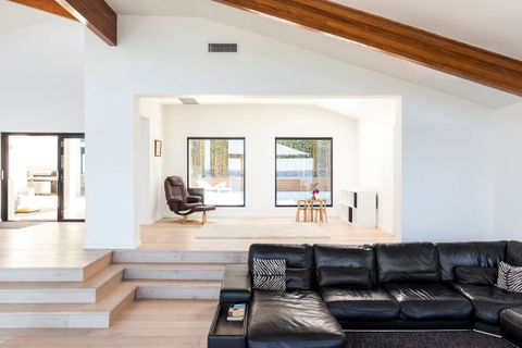 Alexandria House - Whitsundays Accommodation 8