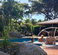 Bush Oasis Caravan Park - Whitsundays Accommodation