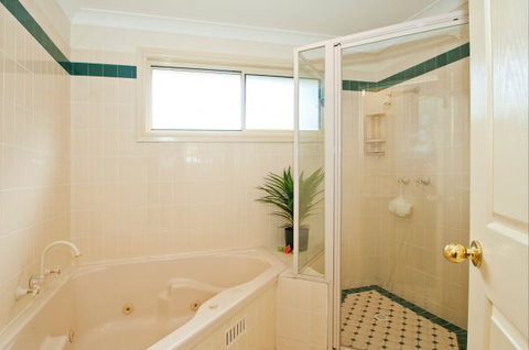 Fairlight House - Whitsundays Accommodation 5