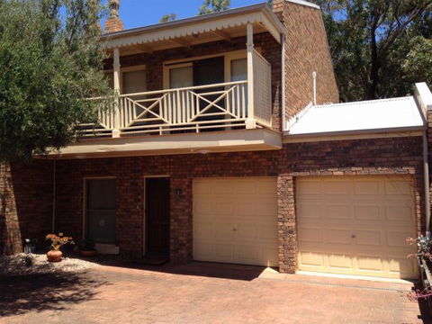 Flinders Beach Retreat Queenscliff - Whitsundays Accommodation 1