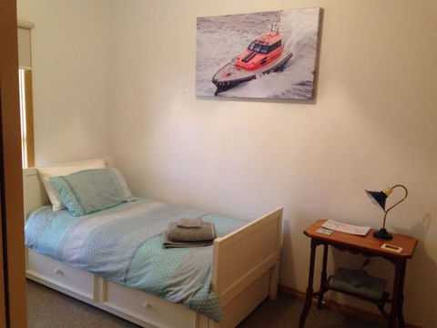 Flinders Beach Retreat Queenscliff - Whitsundays Accommodation 7