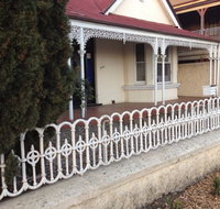 Heggaton artHouse Apartments - Whitsundays Accommodation