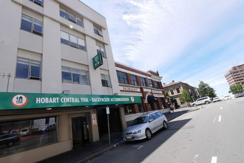 Hobart Central YHA - Whitsundays Accommodation 8