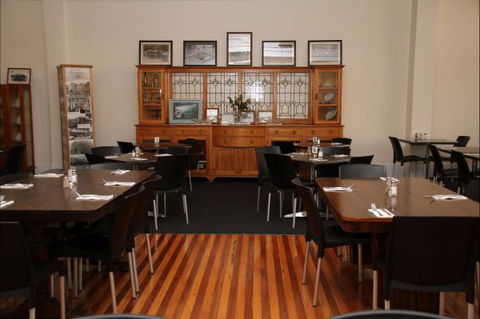 Hotel Corones Charleville - Whitsundays Accommodation 5