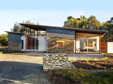 Jimmy Smith's Dairy - Whitsundays Accommodation 1