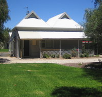 Naracoorte  Showgrounds Cottage - Whitsundays Accommodation