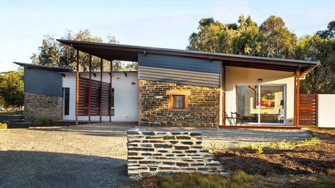 Jimmy Smith's Dairy - Whitsundays Accommodation 0