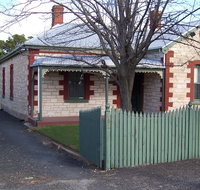 Naracoorte Cottages  Smith Street Villa - Whitsundays Accommodation
