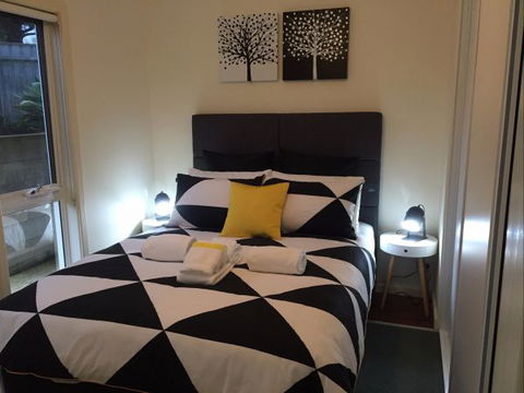 Lyreen's Apartment Bed And Breakfast - Whitsundays Accommodation 3