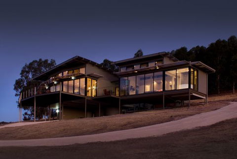 McLaren Eye - Whitsundays Accommodation 1