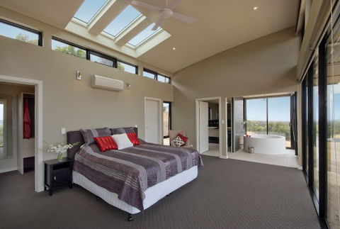 McLaren Eye - Whitsundays Accommodation 2