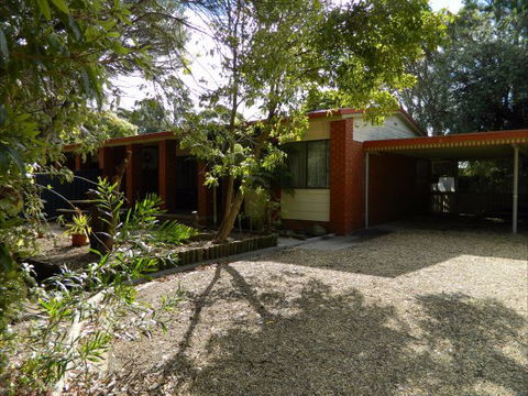 Melaleuca Grove Holiday Units & Motor Inn - Whitsundays Accommodation 5