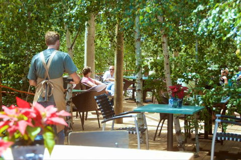 Oakdene Vineyards Guesthouse - Whitsundays Accommodation 5