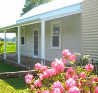 Orange Tree Cottage - Whitsundays Accommodation