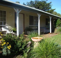 Peppertree Cottage - Whitsundays Accommodation