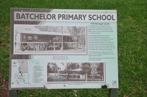 Plaza Hotel - Whitsundays Accommodation 1