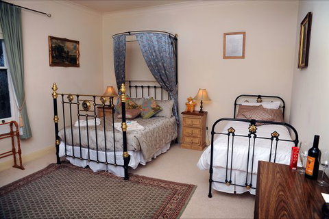 St Helen's Guest Suite - Whitsundays Accommodation 3