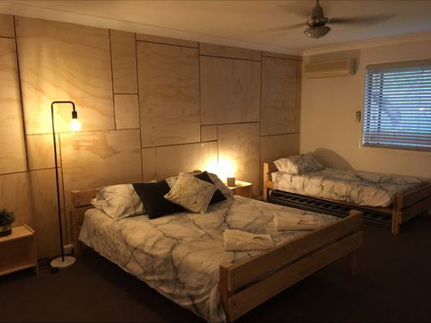 The Grove On Russell - Whitsundays Accommodation 1