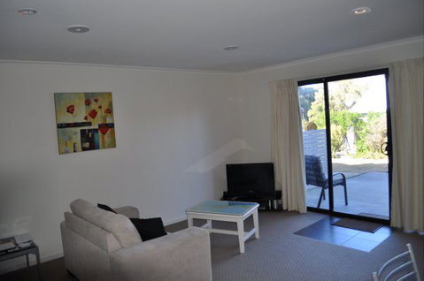 Warrakilla - Whitsundays Accommodation 4