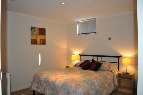 Warrakilla - Whitsundays Accommodation 5