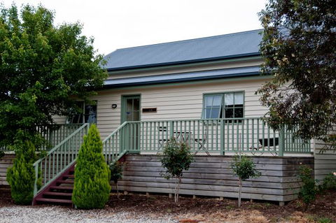 Wood Duck Cottages - Whitsundays Accommodation 9