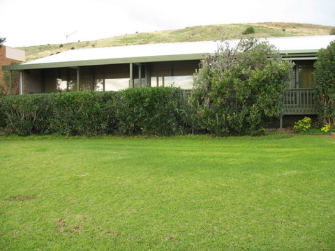 100 Gold Coast Drive, Carrickalinga - Whitsundays Accommodation 0