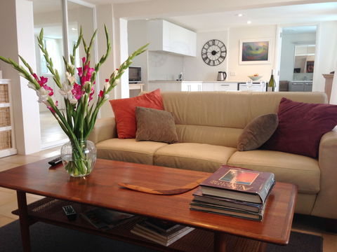 Avalon Horizons - Whitsundays Accommodation 5