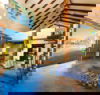 Byron Boutique Barn - Whitsundays Accommodation