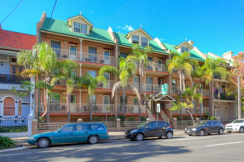 Central Railway Hotel - Whitsundays Accommodation 0