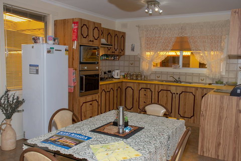 Chrissie's Palace - Whitsundays Accommodation 4