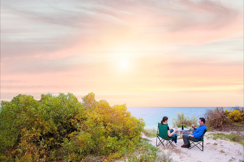 Cliff Head Coastal Node - Whitsundays Accommodation 2