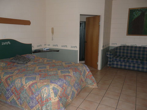 Curtain Fig Motel Yungaburra - Whitsundays Accommodation 1