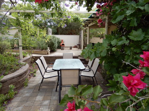 Dot's House - Whitsundays Accommodation 5