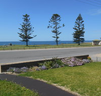 Family Ties - Whitsundays Accommodation