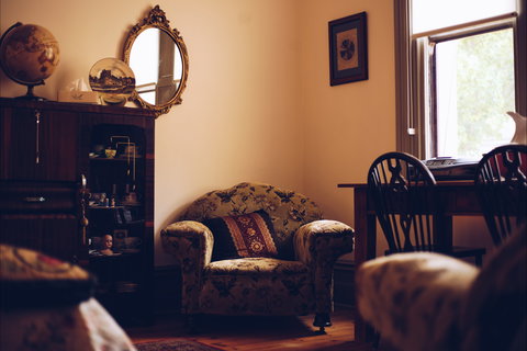 Hamilton House Bed And Breakfast - Whitsundays Accommodation 3