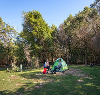 Hobart Beach campground - Whitsundays Accommodation
