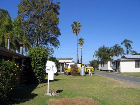Browns Caravan Park - Whitsundays Accommodation 0