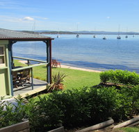 Iona Cottage - Whitsundays Accommodation