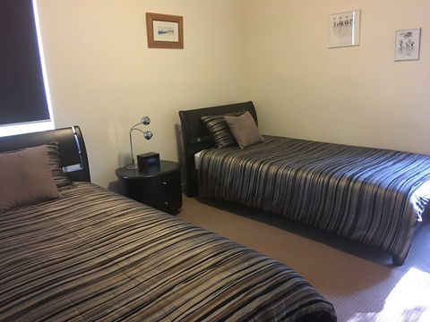 Kangaroo Hollow Preston Beach - Whitsundays Accommodation 5