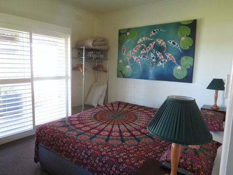 Lakes Waterfront Motel - Whitsundays Accommodation 9