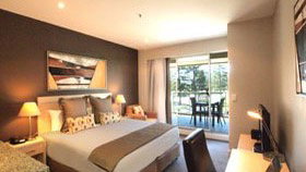 Oaks Plaza Pier Hotel - Whitsundays Accommodation 0