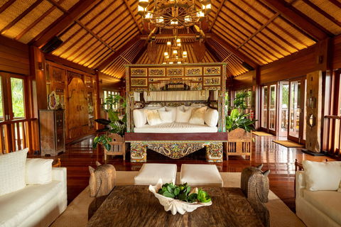 Makepeace Island - Sir Richard Branson's Australian Home - Whitsundays Accommodation 1