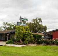 Peppercorn Motor Inn - Whitsundays Accommodation